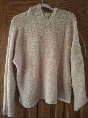 a new day Cozy V-Neck Popcorn Texture Sweater in Light Beige